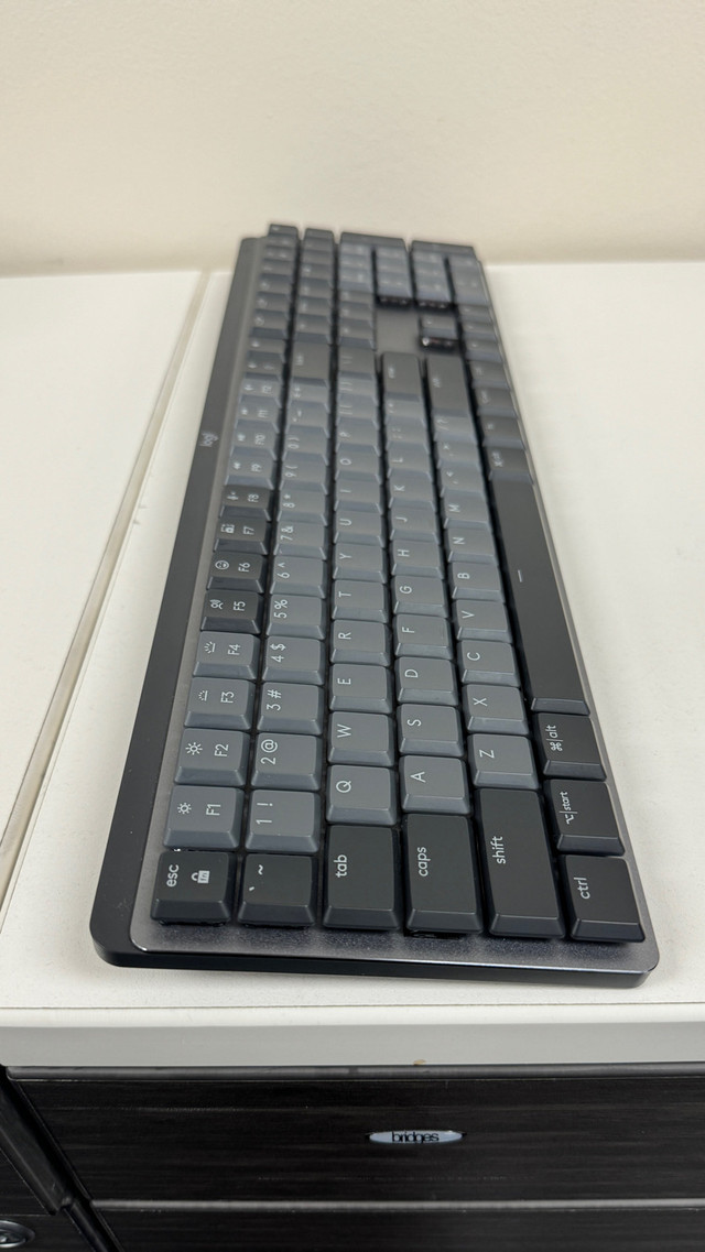 Logitech MX Mechanical Wireless illuminated Performance Keyboard in Mice, Keyboards & Webcams in City of Toronto - Image 4