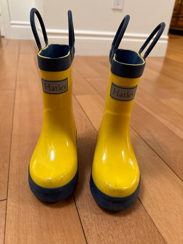 Hatley rain boots - size 5 in Clothing - 2T in Ottawa