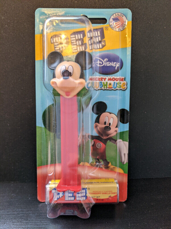 Collectors PEZ - Mickey Mouse Kermit NHL Goalie Mask - Unopened in Arts & Collectibles in Markham / York Region - Image 4
