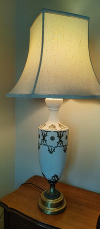 Lampe de 34 pouces de haut pour table ou mettre au sol Vintage