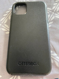 Étui Otterbox noir pour cellulaire iPhone 11