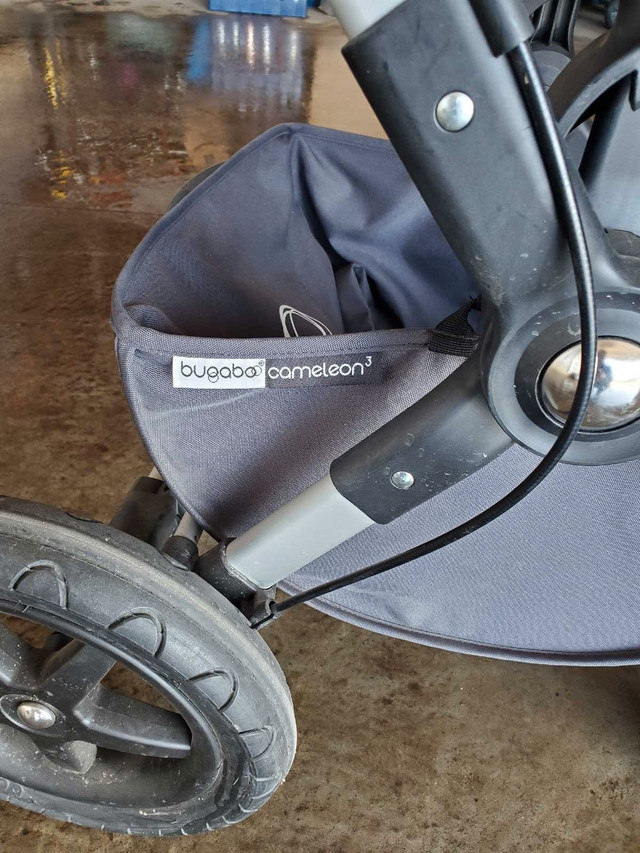 Bugaboo Cameleon Stroller for Sale!! in Strollers, Carriers & Car Seats in Edmonton - Image 3