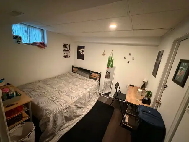 Room For Rent in Room Rentals & Roommates in City of Toronto - Image 2