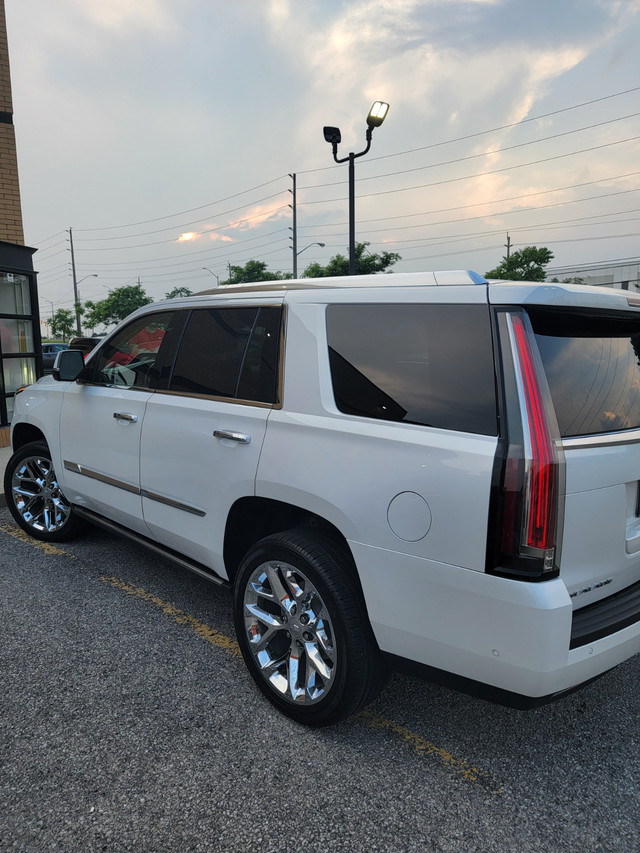 2019 Cadillac Escalade premium luxury suv 6.2 arctic white. in Cars & Trucks in Ottawa - Image 2