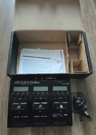 Zoom G3N Guitar Multi EFX unit, View more