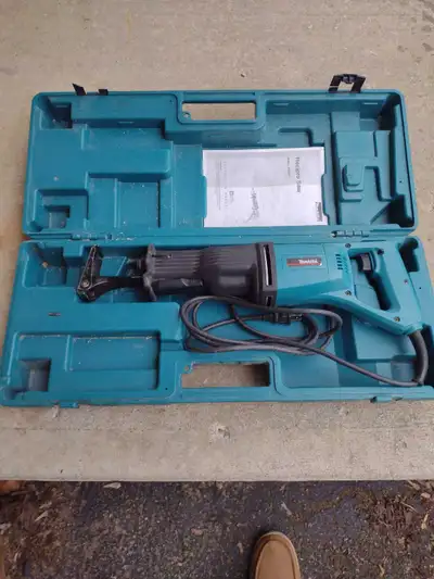 Reciprocating saw, View more