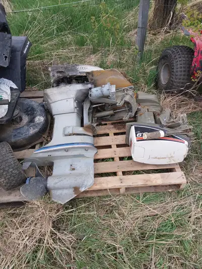 Take the parts you need or take the whole thing! (The 9.9 is sold) 7.5 hp Ted Williams outboard. The...
