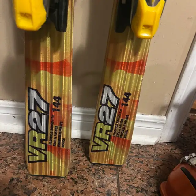 143 Dynamic Slalom ski with boots  in Ski in Markham / York Region - Image 6