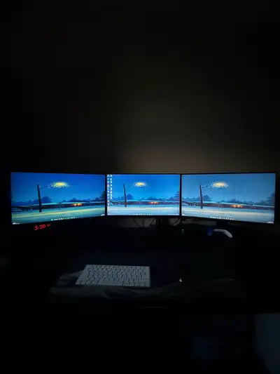 Triple monitor , View more