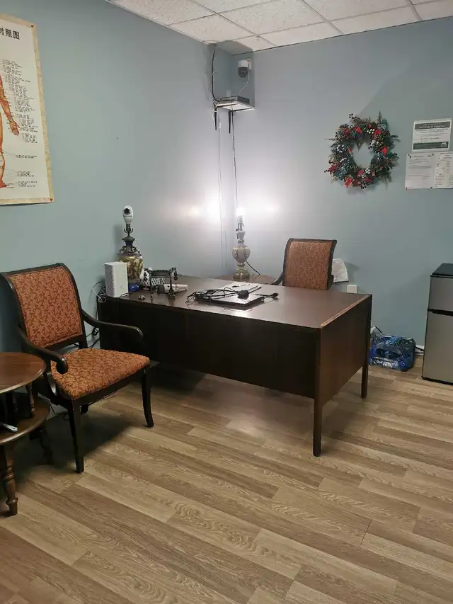  Grand opening massage 64728170393473120