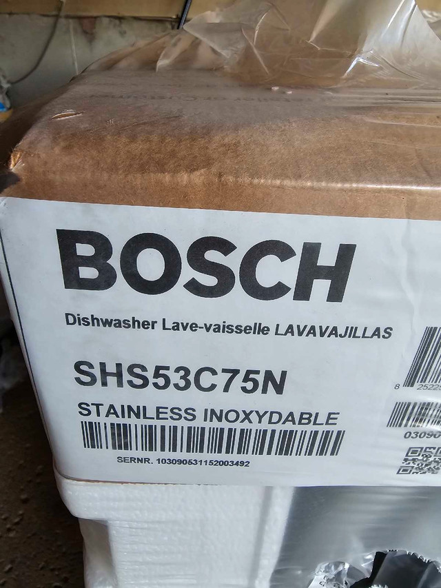 New / Sealed Bosch 300 24" Dishwasher w/ receipt  + warranty in Dishwashers in City of Toronto - Image 2