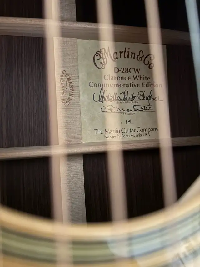 2001 Clarence white hd28 Martin guitar(mint) in Guitars in Guelph - Image 6