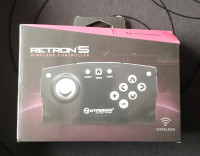 Retron 5 Controller, in box