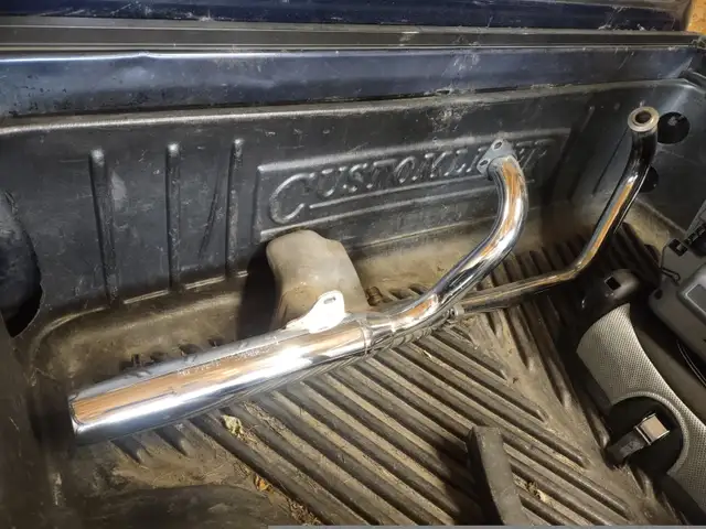 Yamaha XV250 /Vstar 250 / Virago 250 engine + exhaust parts in Motorcycle Parts & Accessories in North Bay - Image 5