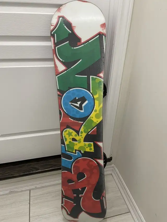 Rossignol Snowboard/Burton , 24/7, W boots Sz9, helmet, bag in Snowboard in Oakville / Halton Region - Image 3