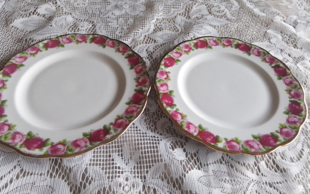 BONE CHINA DESSERT OR SALAD PLATES (2) - The Old Country ROSES in Arts & Collectibles in City of Toronto