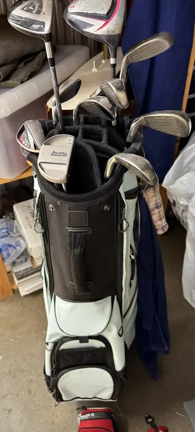 Ladies Callaway Golf Clubs and bag, View more