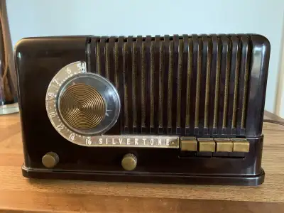 Vintage Sears Silvertone 3311 Candy Cane Bakelite Tube Radio, View more