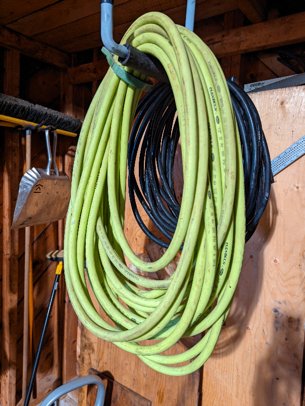 Flexzilla 1/2 x 100' air hose in Power Tools in Fredericton