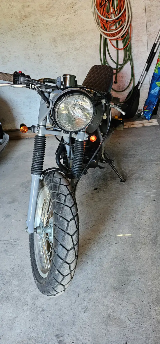 Selling  custom yamaha tw200 in Street, Cruisers & Choppers in Calgary - Image 7