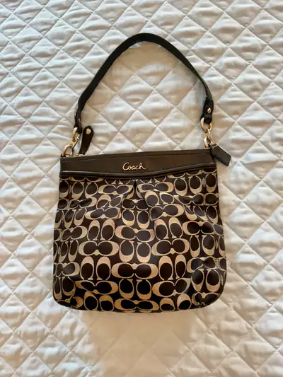 Coach handbag - Reduced, View more