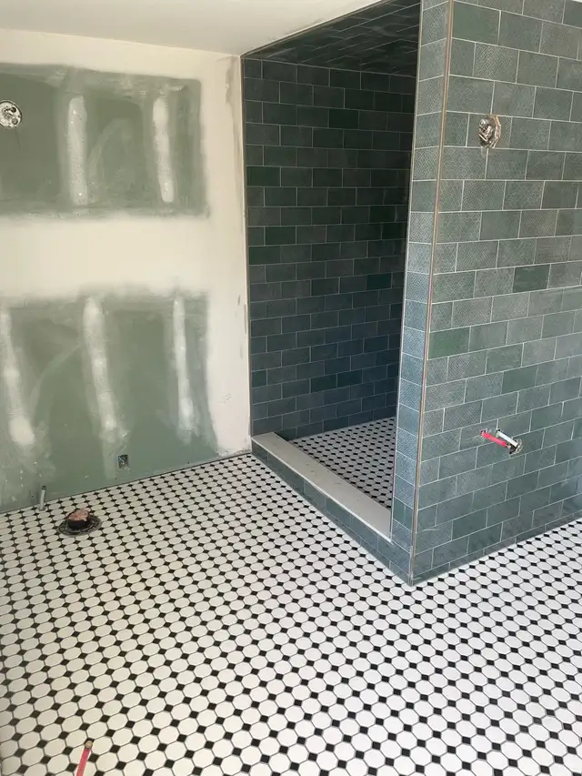 Tile Installation - Niko Tile571964740348815363
