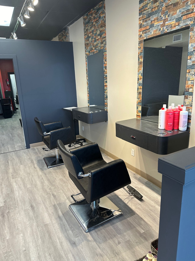 Chair Rental  in Hair Stylist & Salon in Edmonton - Image 3