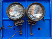 2 GROTE Lights 6493 Headlights Utility Swivel Brackets 5" Round