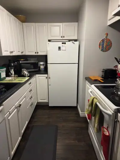 Furnished 2200$ Unfurnished 2000$. 2 bedroom 1 bathroom 1st floor non smoking unit. Includes water,...