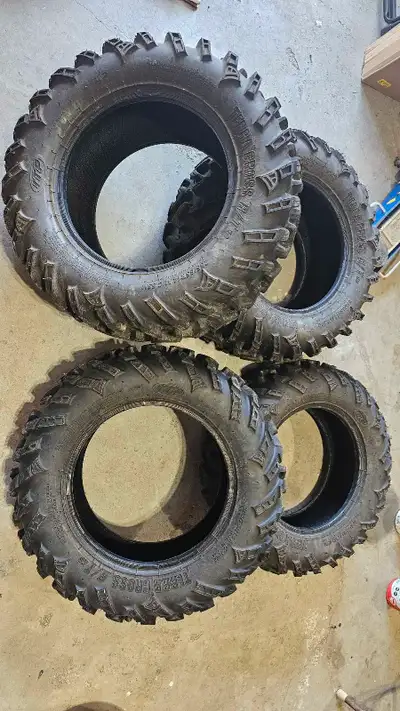 2 - 26x8R14 (205/75R14) 2 - 26x10R14 (255/65R14) Trail used for 400kms, little to no asphalt riding....