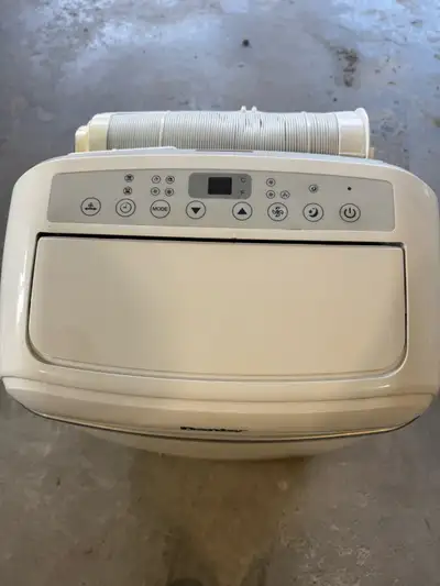 Danby DPA120B3WDB for sale. Works perfectly, comes with a remote.