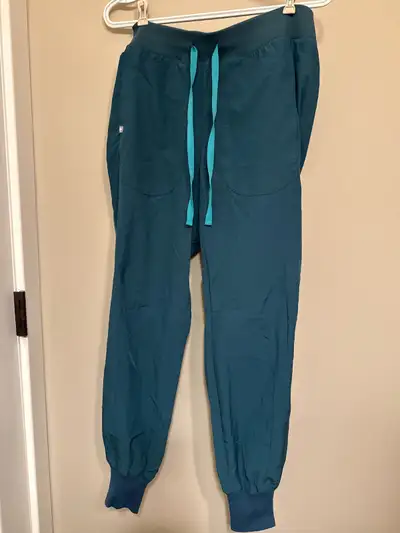 Figs scrubs - Technical Collection - Size Medium, View more