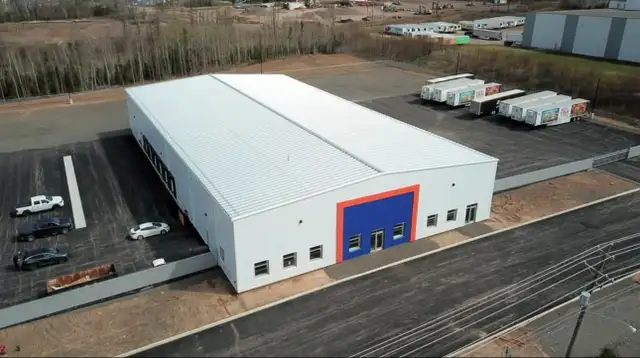 Industrial Warehouse for Lease- Crossdock & outside storage yard