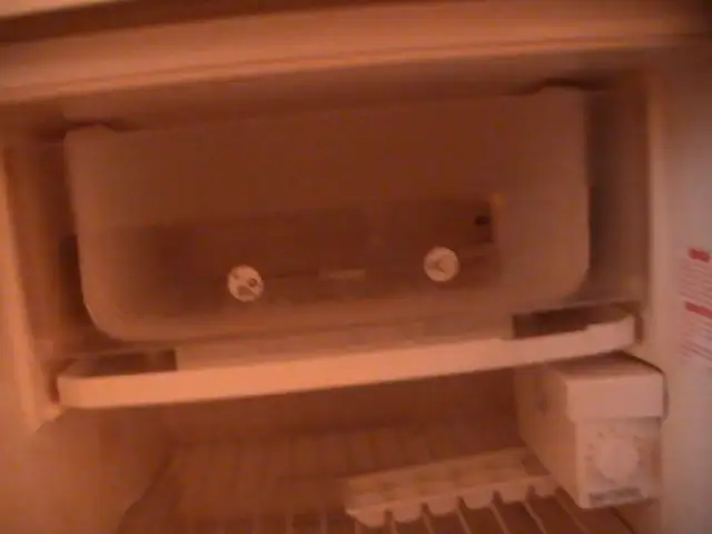 LG Portable Refrigerator in Refrigerators in West Island - Image 4