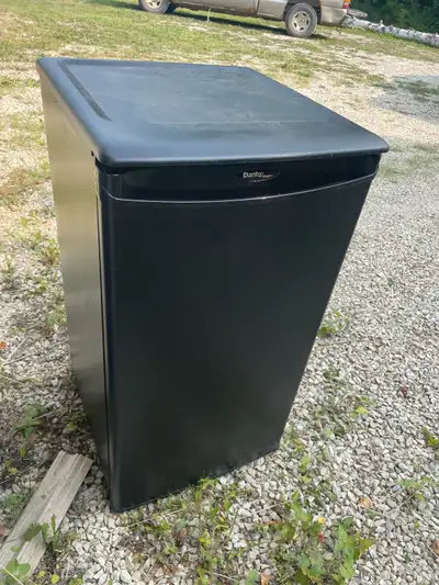 Bass booster box 12”sub discontinued selling in Canada highly valuable