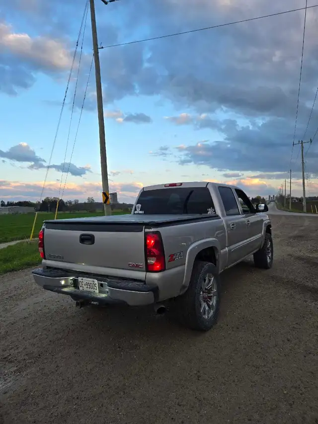 2004 gmc sierra507644847945175042