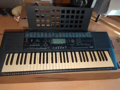 Yamaha PSR-320, View more