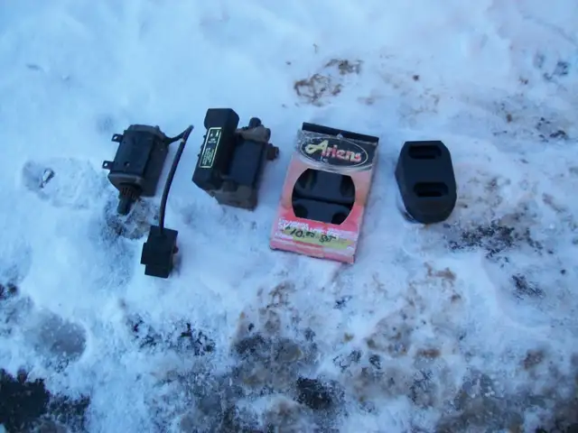 Snowblower - parts  - Starters in Outdoor Tools & Storage in Oakville / Halton Region - Image 3