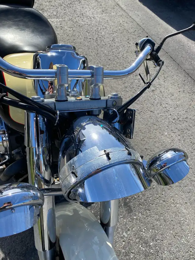 Honda Shadow 750 in Street, Cruisers & Choppers in Napanee - Image 8