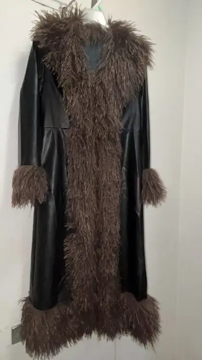 Women’s fur coat, View more