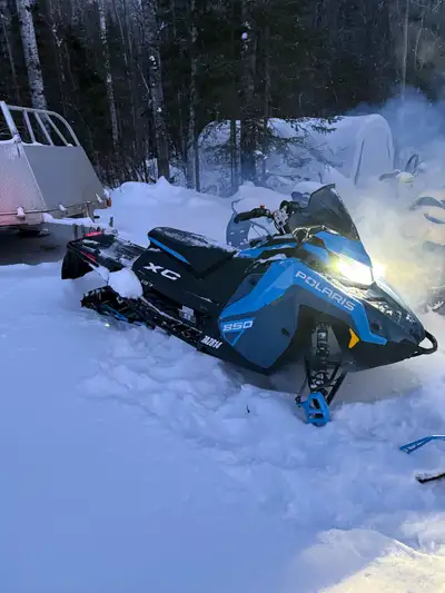 2024 XC 850 137” track *** ONLY 227 MILES*** Bought new for the wife, unfortunately she hurt her bac...