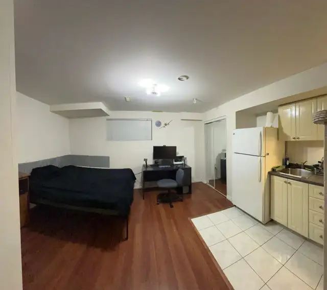 Room for Rent - York U Village