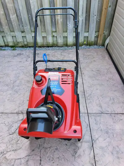 Toro power clear 621E 4-cycle single stage electric start, View more