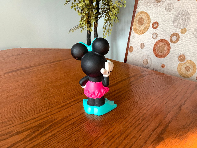 Figurines Disney Minnie mouse+Goofy+Donald duck à collectionner dans Art et objets de collection  à Ouest de l’Île - Image 3