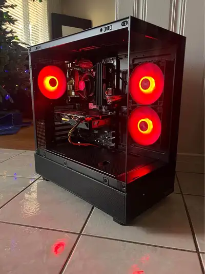 "Starfall" Gaming PC: i5 - 16GB - 256GB - RX 470, View more