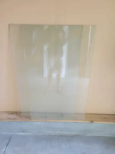 Large glass panes, View more