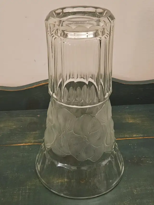VTG LARGE BOHEMIAN CLEAR LEADED CRYSTAL VASE 1960'S in Home Décor & Accents in City of Toronto - Image 7
