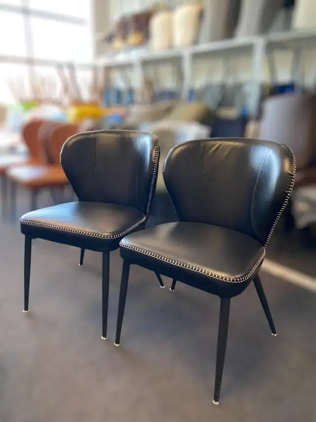 Ergonomic Dining Chairs – Award-Winning, Comfy & Stylish in Chairs & Recliners in Markham / York Region - Image 7