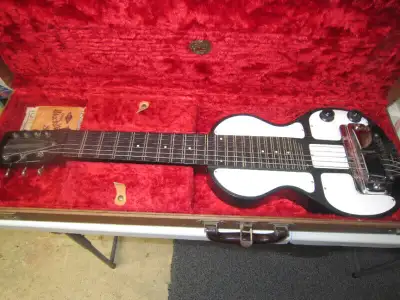 RICKENBACKER ELECTRO GUITAR, View more