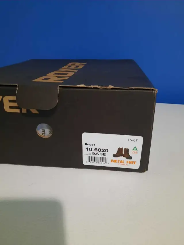 Bottes Royer 9.5 in Men's Shoes in Granby - Image 5